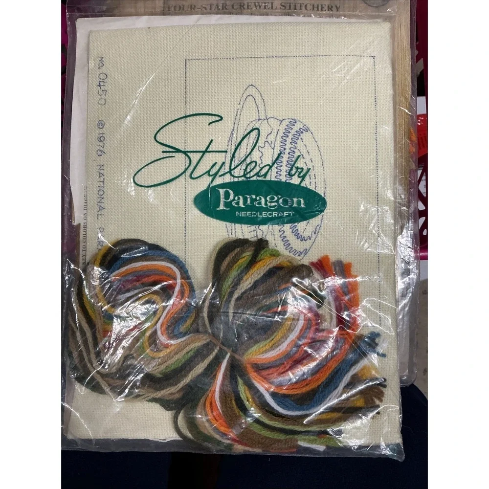 Vintage Paragon 1976 Crewel needle craft Kit No. 0450 unopened 